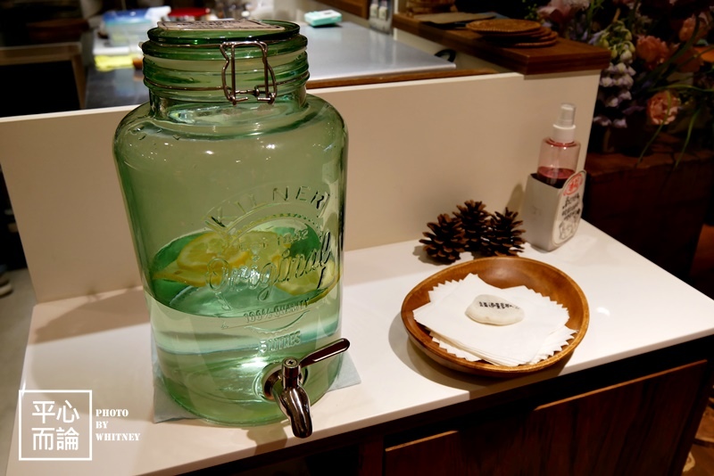 木白甜點咖啡店